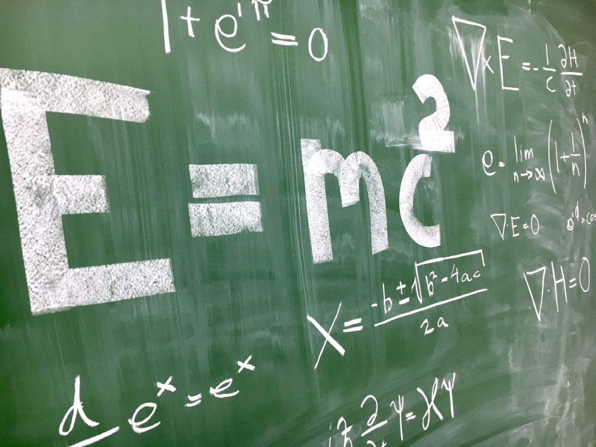 Counting the ways: the benefits of science communication for maths
